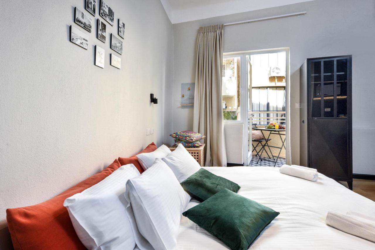 Bauhaus Living With Amazing Roof Top By Sea N' Rent *