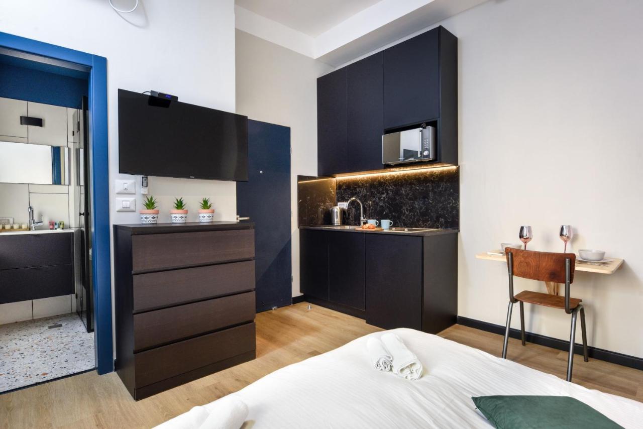 Apartment Bauhaus Living With Amazing Roof Top By Sea N' Rent *