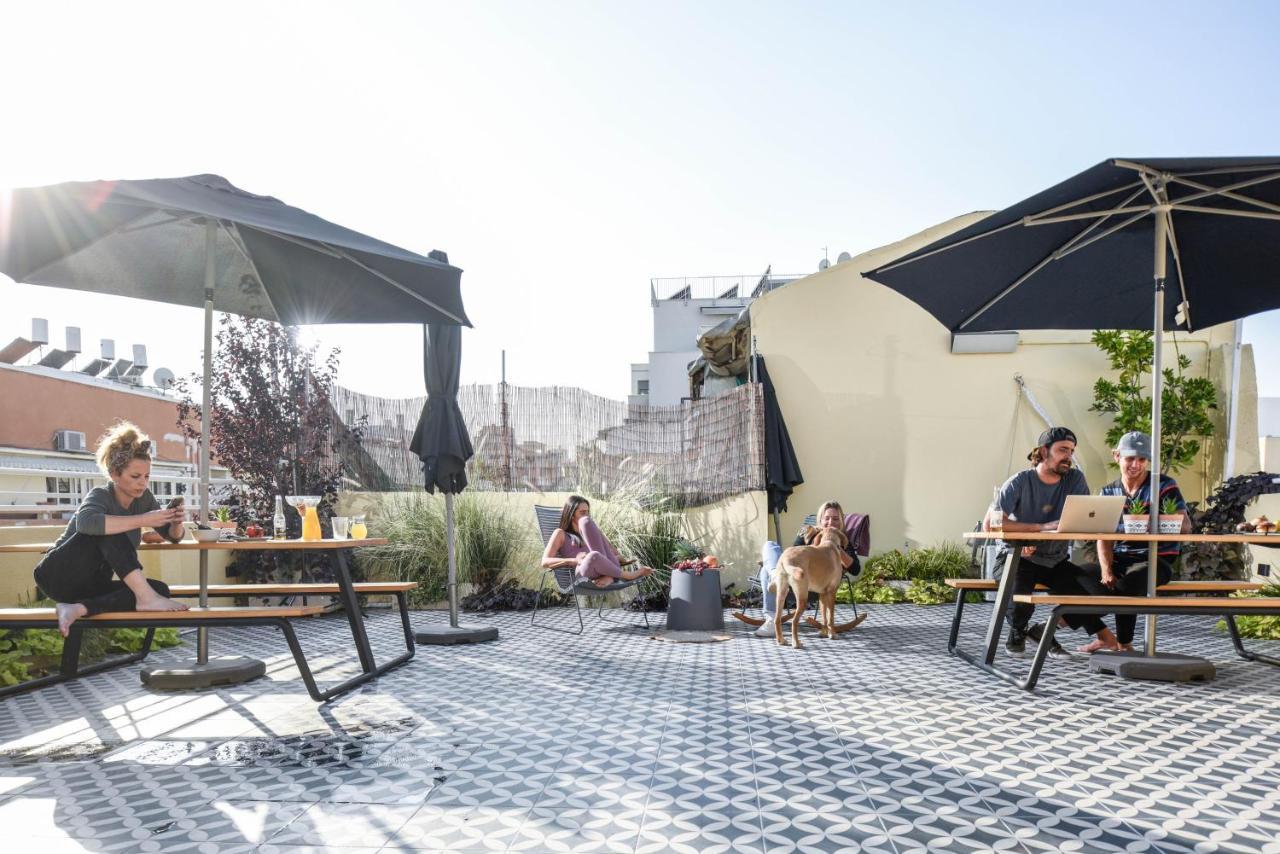 Bauhaus Living With Amazing Roof Top By Sea N' Rent Apartment Tel Aviv